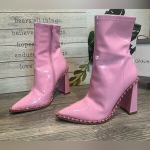 Steve Madden Pink Edita Rhinestone Patent Pointed Toe Booties Ankle Boots Size 6